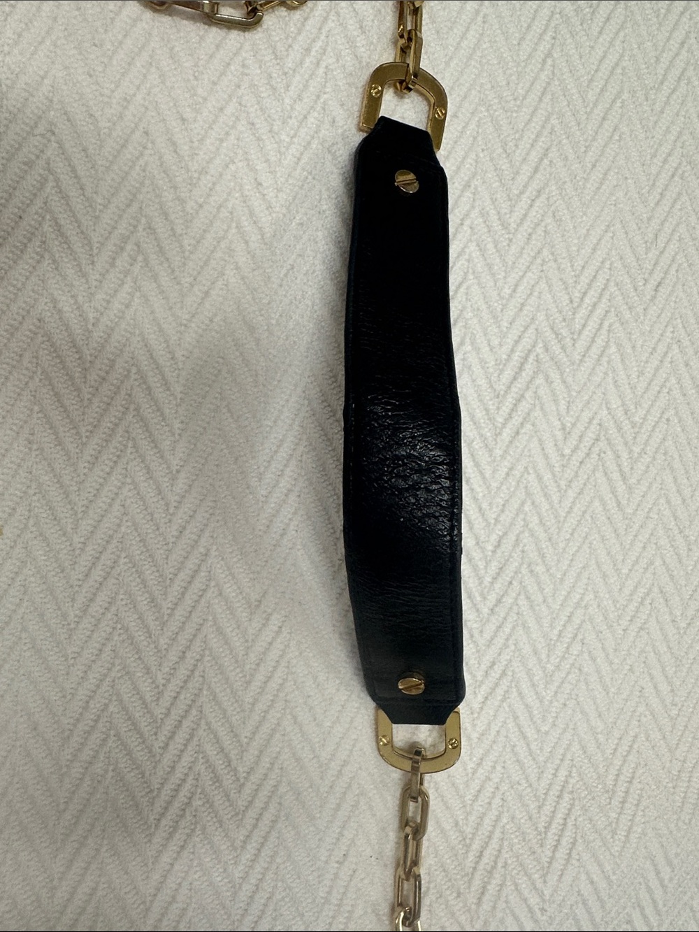 Tory Burch Black Leather Crossbody with Gold Chain Strap - Picture 4 of 6